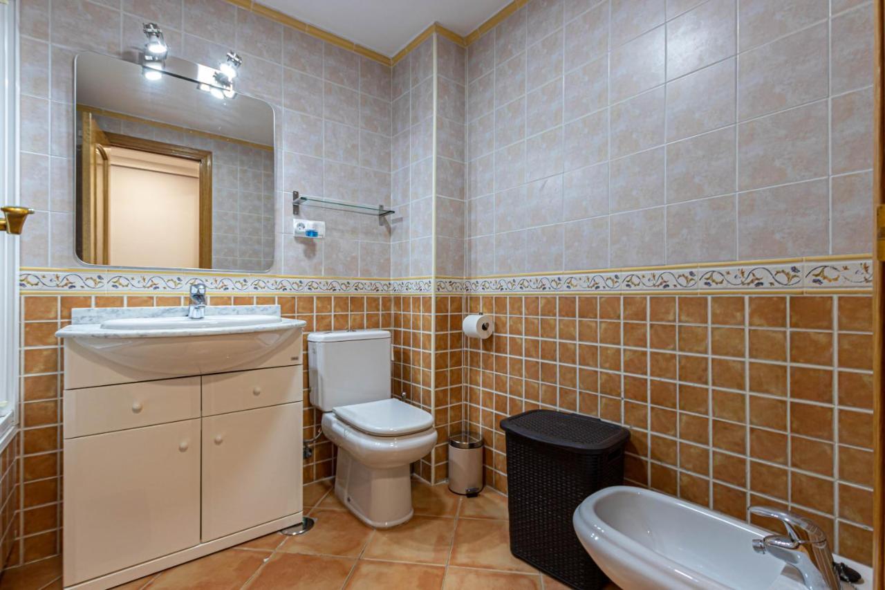 797 Holiday Rentals- Piso Con Amplia Terraza A Solo 1 Min De La Playa Benalmadena Exterior photo